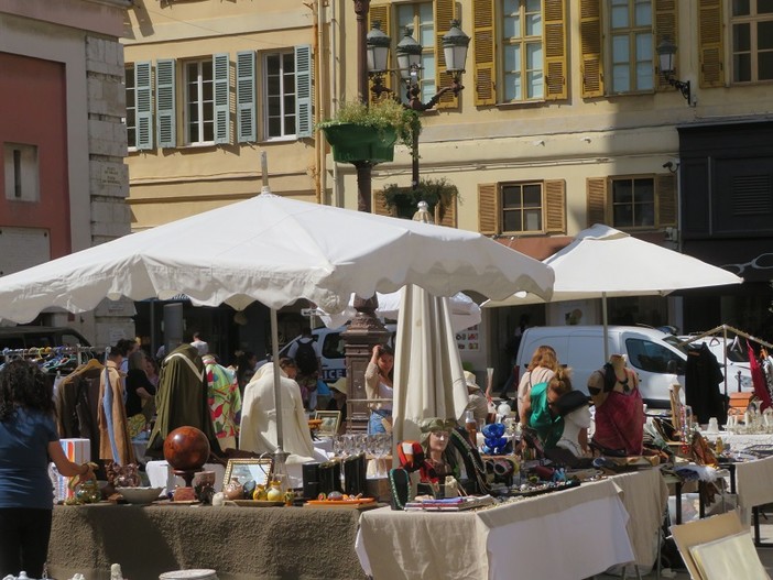 Nizza, Place du Palais-de-Justice