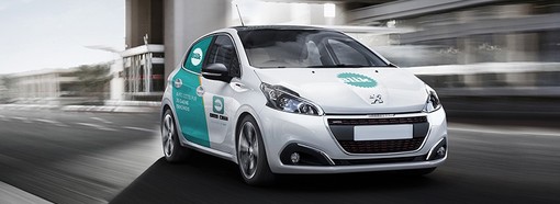 Guadagnare facendo pubblicità con la propria auto, a Nizza si può