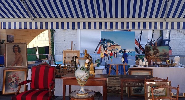 Mercato brocante di Nizza, fotografia di Ghjuvan Pasquale