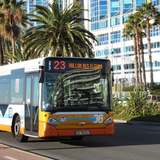 Dal 10 gennaio modificano i nomi delle fermate dei bus alla Gare de Thiers ed anche gli orari di alcune linee urbane