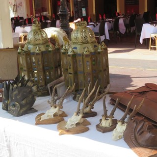 Tanti oggetti, tante curiosità: i marché à la brocante in Costa Azzurra