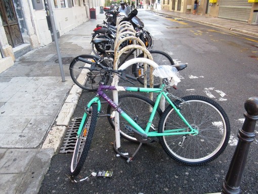 Troppi furti di biciclette, in Francia corrono ai ripari