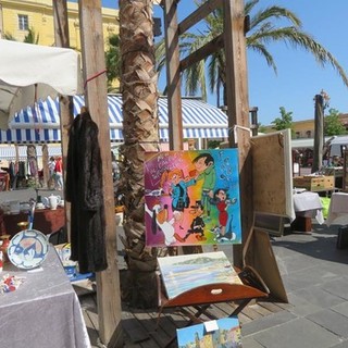 Tanti oggetti, tante curiosità: i marché à la brocante in Costa Azzurra