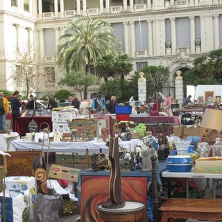 Tanti marché à la brocante questo week end in Costa Azzurra