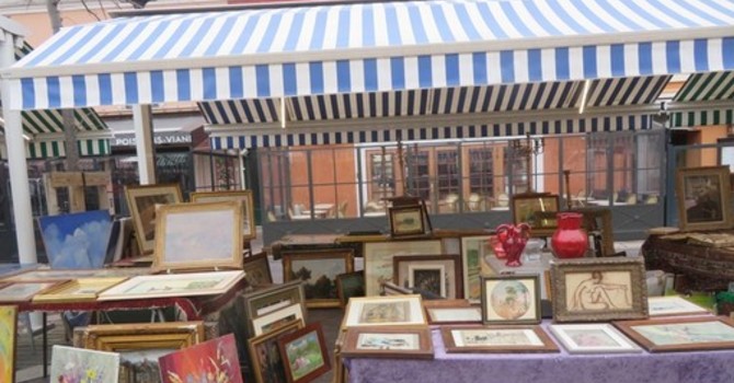 Tanti oggetti, tante curiosità: i marché à la brocante in Costa Azzurra