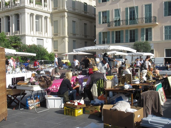 Cours Saleya, Nice Cours Saleya, Nice