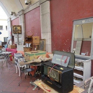 Brocante in Cours Saleya