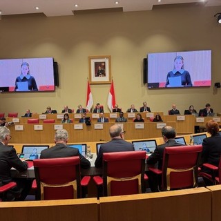 Aggiornamento della legge sulle vaccinazioni pediatriche al Consiglio Nazionale di Monaco