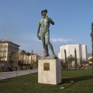 Copia del David, Promenade du Paillon