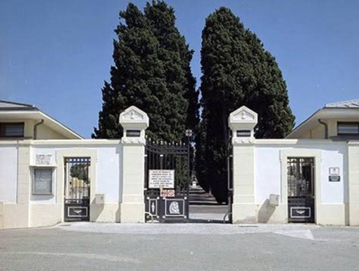 Il cimitero Alphonse Karr a Saint-Raphaël Il cimitero Alphonse Karr a Saint-Raphaël