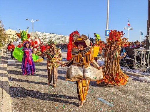 Saint-Raphaël fa il giro del mondo in due giorni: torna il grande Carnevale tra parate e coriandoli