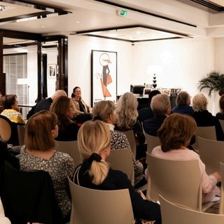 S.E. Jean d’Haussonville, Ambasciatore di Francia nel Principato, in un momento di dialogo con i membri del CREM.