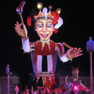 Carnevale di Nizza del 2016, il Roi des médias