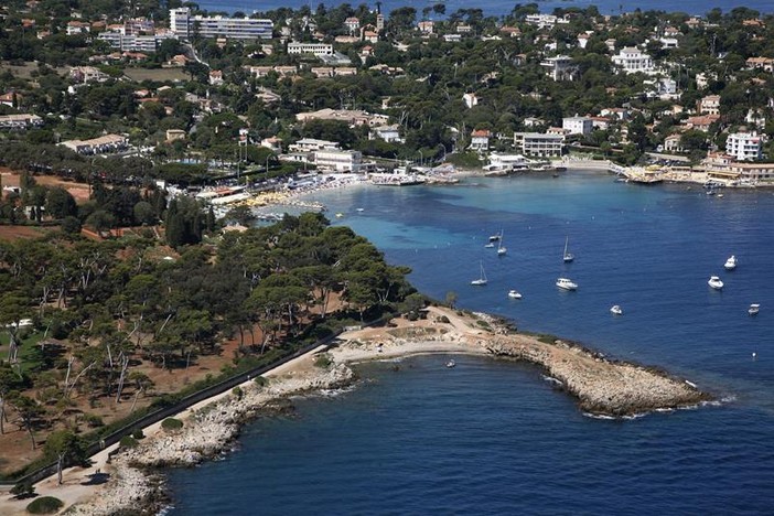 Cap d'Antibes,Anse de la Garoupe (c)Y. Seuret