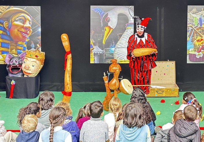 Carneval es arribat Carneval es arribat