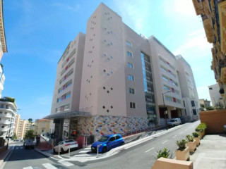 Collège-Lycée François d’Assise Nicolas Barré. Collège-Lycée François d’Assise Nicolas Barré.