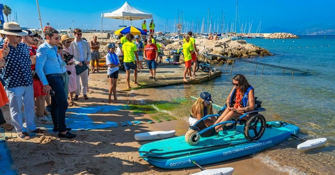 Handiplage di Cannes (c) Mairie di Cannes Handiplage di Cannes (c) Mairie di Cannes