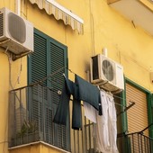 Climatizzatori e pompe di calore: quando serve l’autorizzazione del Comune per l’unità esterna? Climatizzatori e pompe di calore: quando serve l’autorizzazione del Comune per l’unità esterna?