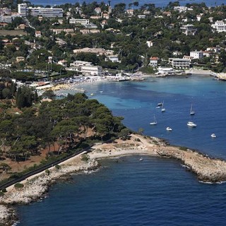 Cap d'Antibes,Anse de la Garoupe (c)Y. Seuret