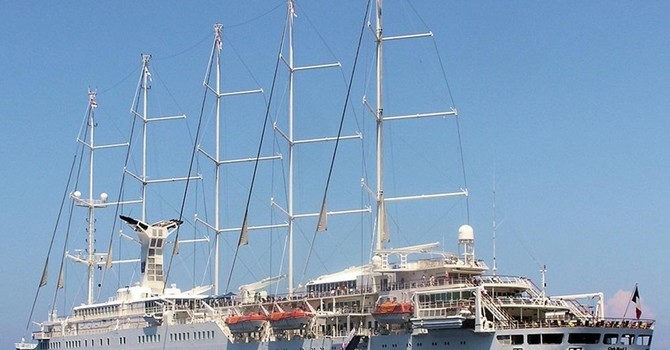 Club Med 2 Club Med 2