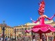 Nizza si accende di follia e colori: parte il Carnevale 2026
