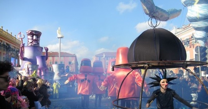 Il Carnevale di Nizza, sette secoli di festa tra storia, satira e spettacolo