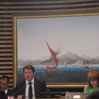 Christian Estrosi durante il Consiglio Municipale di Nizza