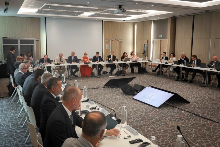 Monaco rafforza la lotta al riciclaggio e al finanziamento del terrorismo: progressi e nuove misure Monaco rafforza la lotta al riciclaggio e al finanziamento del terrorismo: progressi e nuove misure