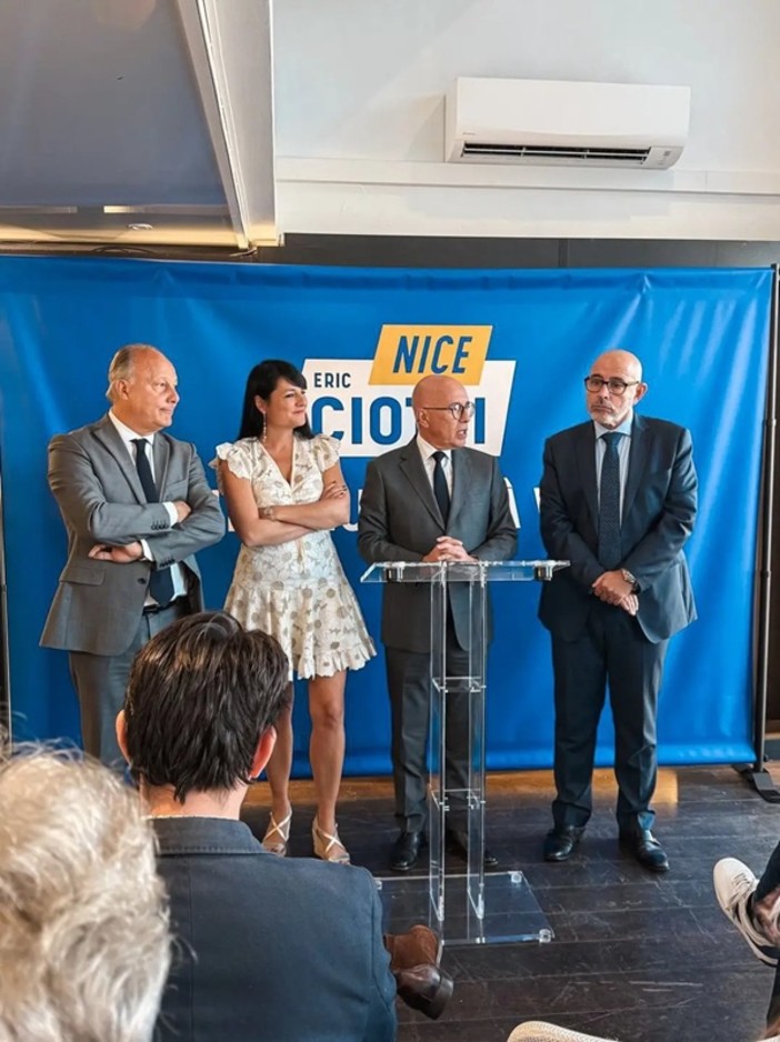 Lo staff di Éric Ciotti, candidato alle municipali di Nizza