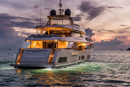 La nuova Custom Line di Ferretti Group sarà presentata al pubblico mondiale al Monaco Yacht Show 2016