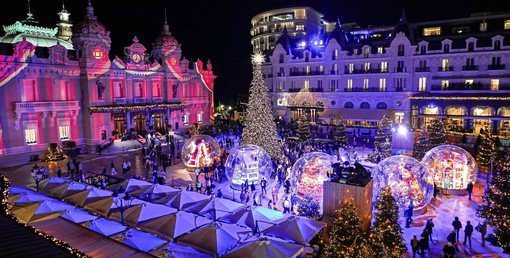 Il Natale arriva al Casino Café de Paris con un calendario dell’Avvento da sogno Il Natale arriva al Casino Café de Paris con un calendario dell’Avvento da sogno