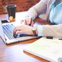 Studiare senza confini: quando il diploma online aiuta a dare continuità al percorso scolastico