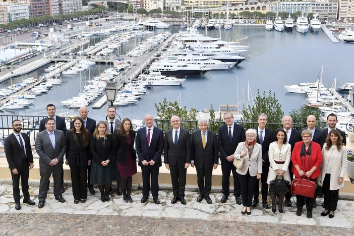 Una delegazione dell'Unione Europea in visita a Monaco