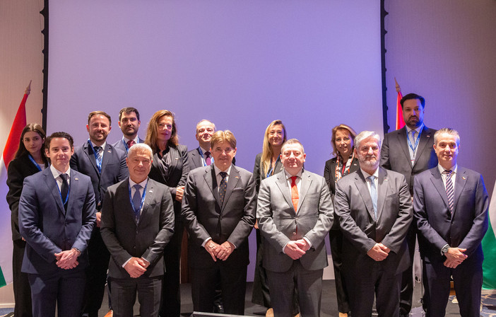 la delegazione monegasca a Budapest la delegazione monegasca a Budapest