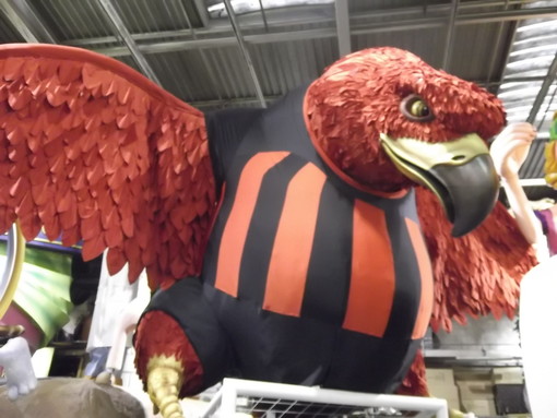 Un dei carri 2012 è dedicato alla squadra di calcio di Nizza, l'OGC Nice