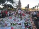 Tanta gente nelle ore successive all'attentato del 14 luglio 2016 a Nizza