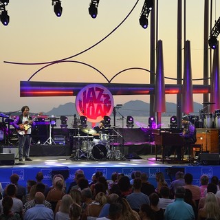 Jazz à Juan, Delvon Lamarr Organ Trio©Rivierakris OTC Antibes.JPG