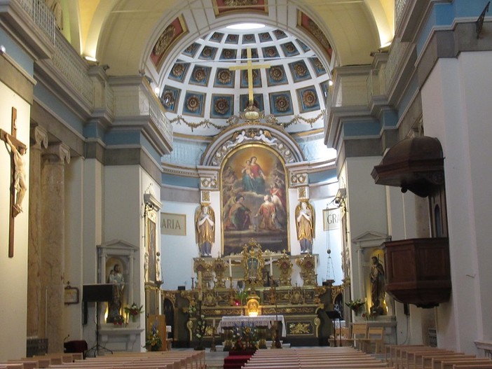 L'interno dell'Eglise du Voeu a Nizza