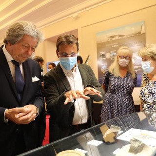“En-quête d’archéologie pour tous”, mostra in Municipio a Nizza