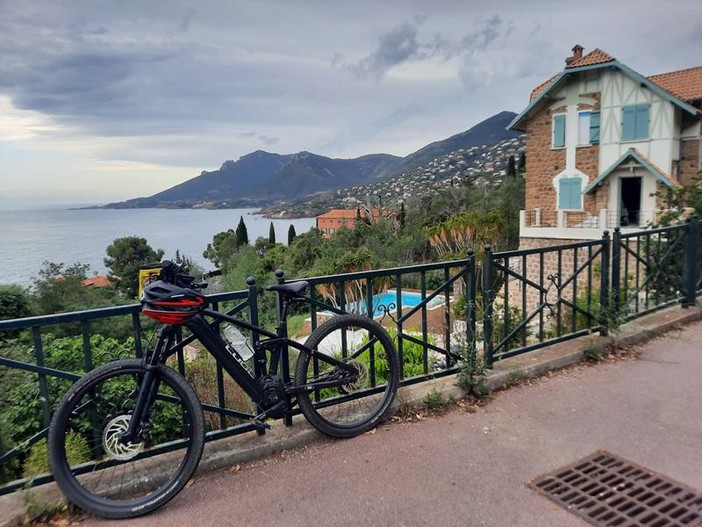 Esterel e dintorni, foto di Danilo Radaelli Esterel e dintorni, foto di Danilo Radaelli