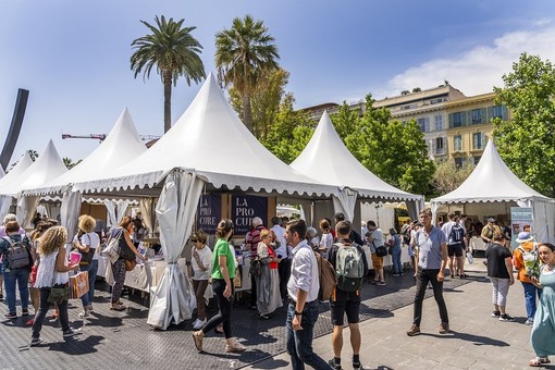 Nizza capitale dei libri: al via il Festival du Livre 2025 con grandi firme e giovani lettori