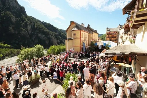 Fête patronale de la Saint-Vincent - Péone Fête patronale de la Saint-Vincent - Péone