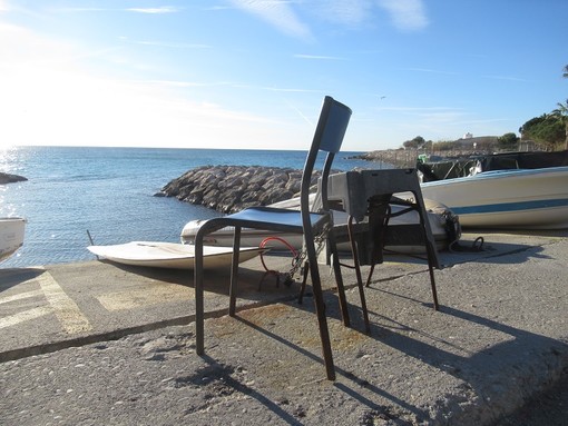 "Fidarsi é bene..." di Piero Macario "Fidarsi é bene..." di Piero Macario