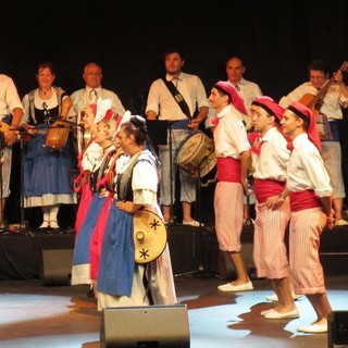 Festival International de Folklore “La Farandole”: il programma di domani