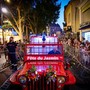 Grasse si veste di bianco: la Festa del Gelsomino compie 80 anni e trasforma la capitale del profumo in un grande palcoscenico a cielo aperto