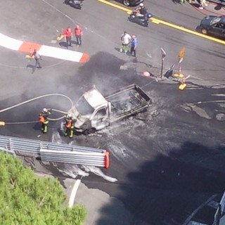 Incendio sul circuito di Formula Uno di Monte-Carlo. Il video