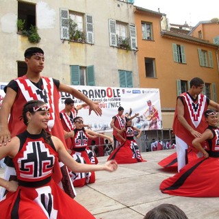 Festival International de Folklore “La Farandole”: il programma di domani