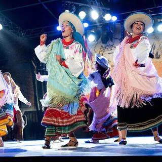 Ensemble Folklorique Somos Cultura Vivia - Ecuador
