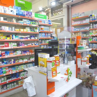 Costa Azzurra, guarda chi si rivede: il Covid!