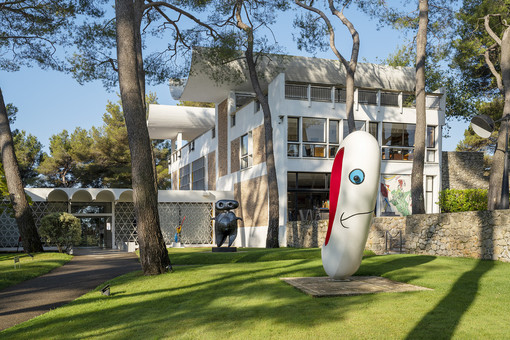 Riapre l'8 febbraio la Fondation Maeght a Saint Paul de Vence: arte, architettura e natura tra le opere di grandi artisti Riapre l'8 febbraio la Fondation Maeght a Saint Paul de Vence: arte, architettura e natura tra le opere di grandi artisti